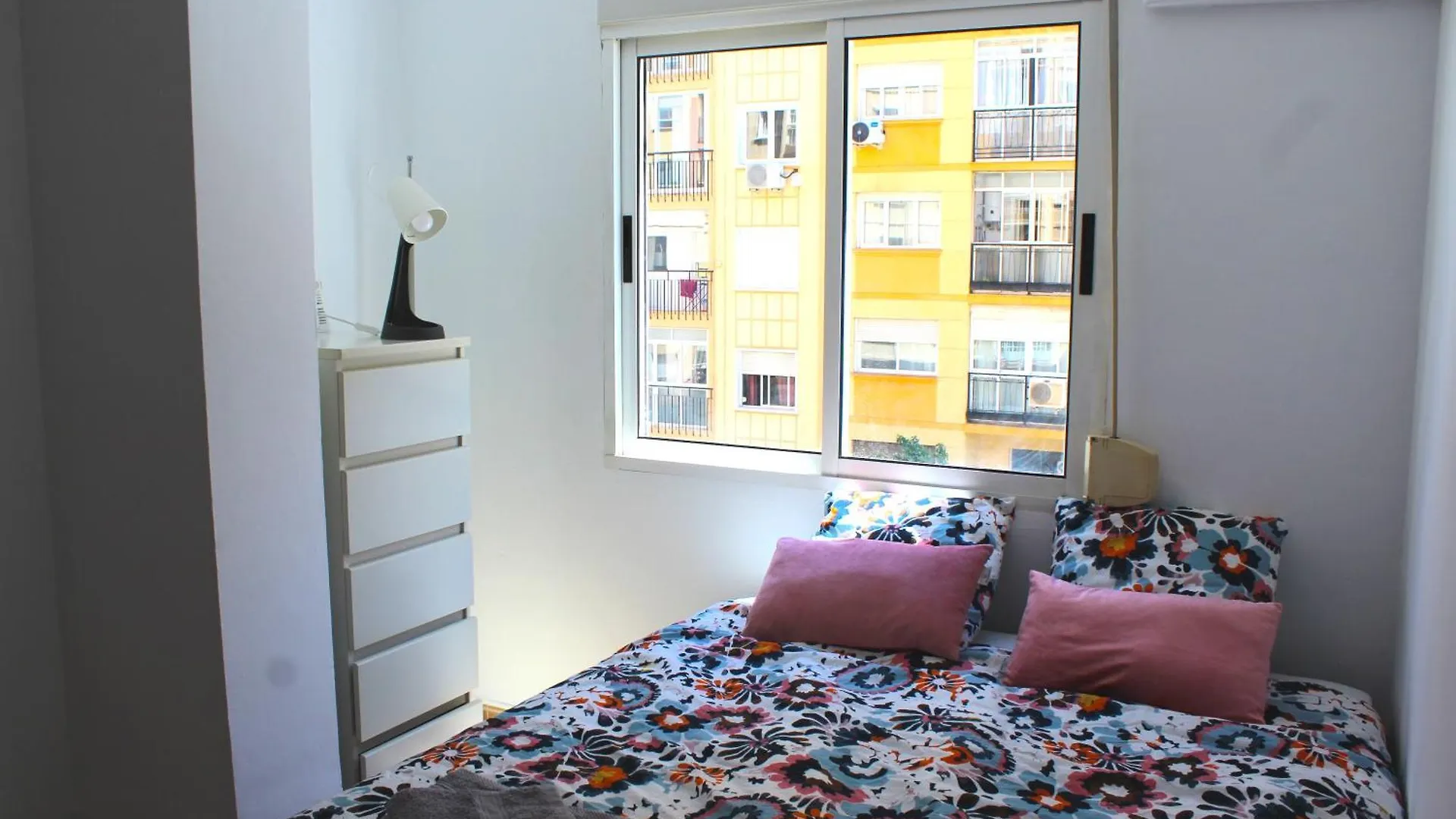 Sol Y Centro Balcon Apartment Malaga Spain